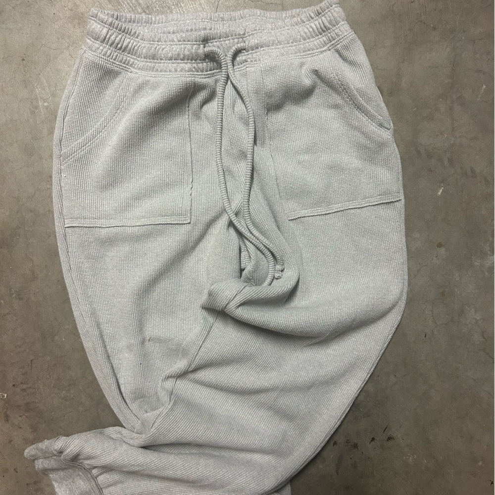 Gilly Hicks Sweatpants